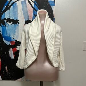 Cabi cream cotton 3/4 sleeve cotton shrug